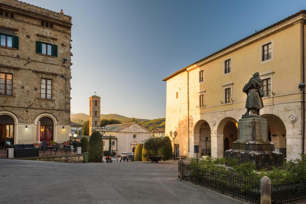 Palazzo Pio III - Residenza D'Epoca Bed & Breakfast Sarteano Exterior photo