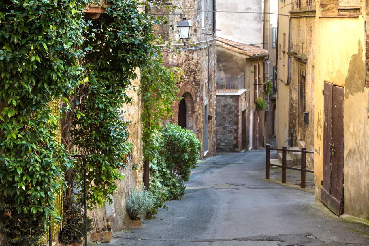 Palazzo Pio III - Residenza D'Epoca Bed & Breakfast Sarteano Exterior photo