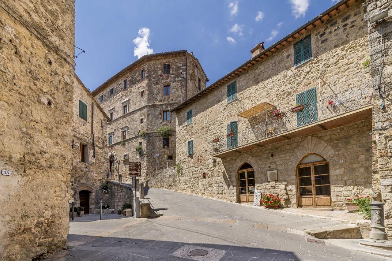 Palazzo Pio III - Residenza D'Epoca Bed & Breakfast Sarteano Exterior photo
